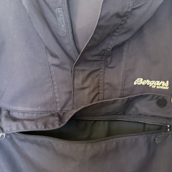 Vintage Bergans of Norway Hooded Windbreaker Jacket Small Biathlon Embroidery - Picture 4 of 15